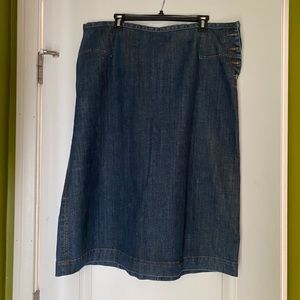 Denim skirt